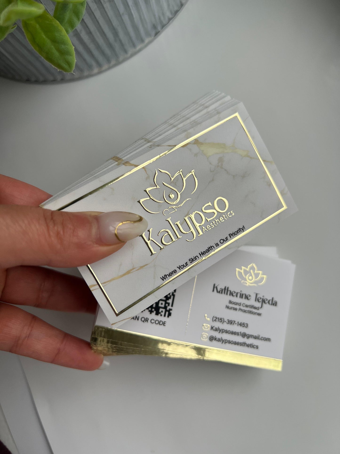Raised Foil 3D + Soft Touch Effect business cards